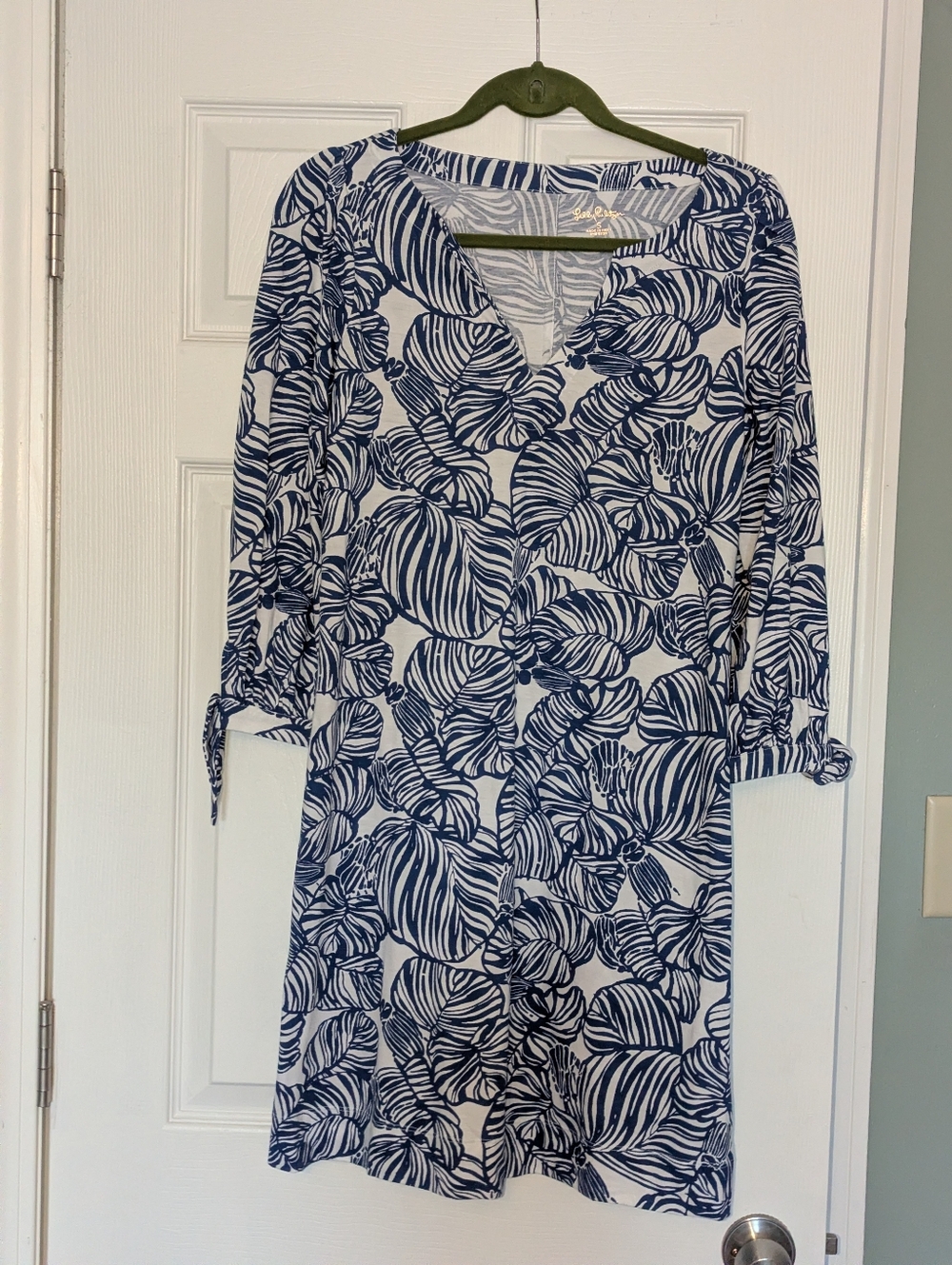 Lilly Pulitzer Navy and White Leaf-Print Dress